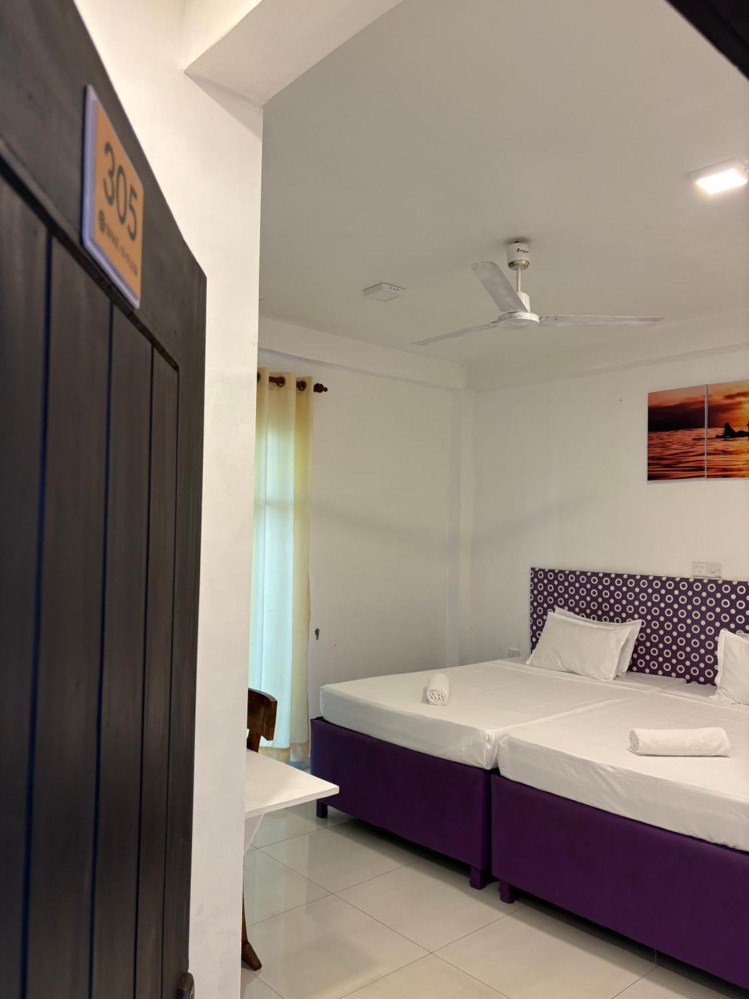 Wake N Flow, Weligama Exteriér fotografie